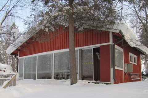 Kuikkalehdon mökki